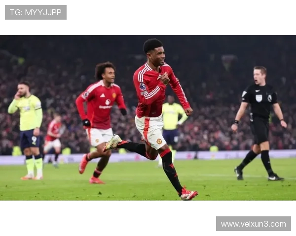 曼联反制安东尼逼宫：要么接受 4000 万报价，要么坐看台至明年 1 月